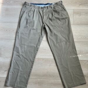 Haggar Premium Stretch No Iron Khaki Classic Fit Hidden Expandable Waistband